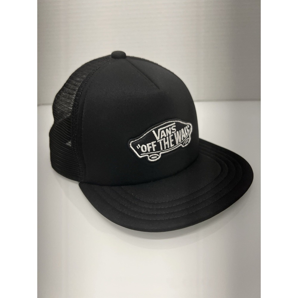 Boys Vans "Off The Wall" Classic Patch Black Snap Back Trucker Hat